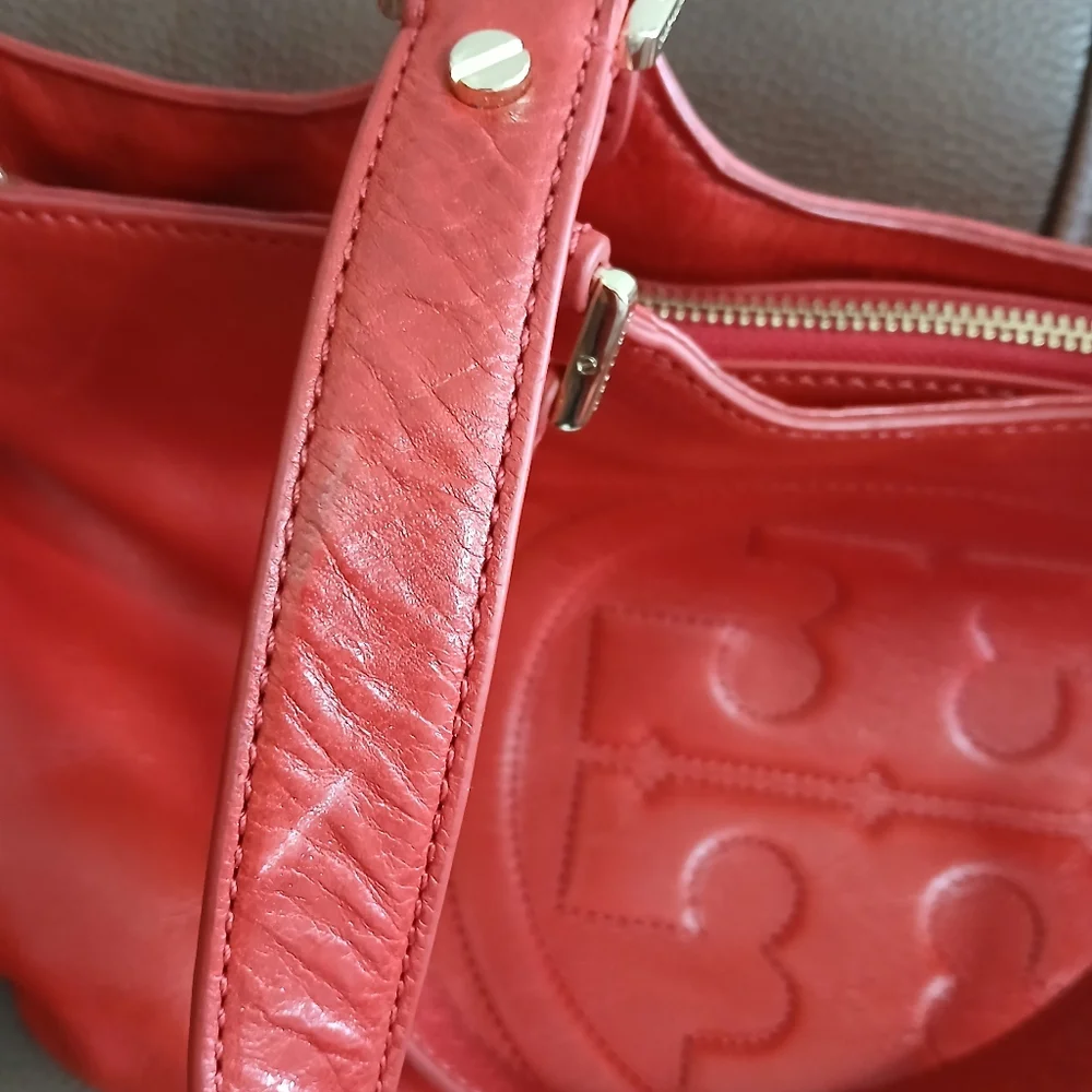 Tory Burch Bombe Leather Top Handle Tote‎